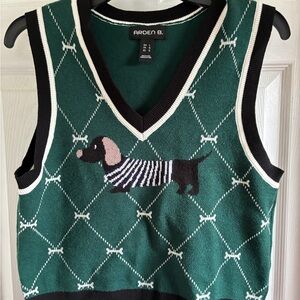 Arden B Green Knit Dachshund Dog Vest with Black & White Trim